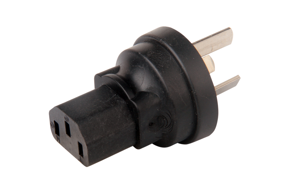IEC C13 to China Adapter (YL-0312)